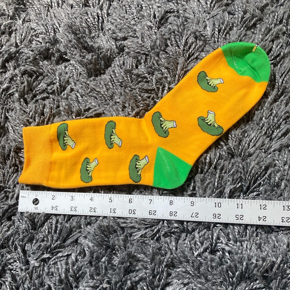 Broccoli novelty crew socks